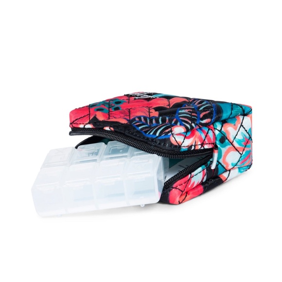 LUG Choo Choo LUG~Mini Pill Box Resort Tropics💙💗🖤Brand New in package - Picture 1 of 9